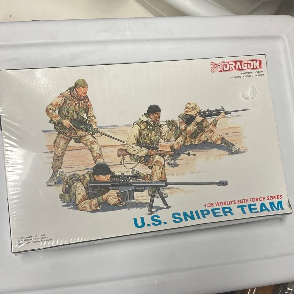 Dragon 1/35 model figure kit, new sealed, U.S. Sniper Team, unbuilt, 4 figs